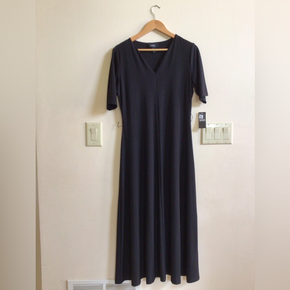 Short Sleeve Black Midi Dress